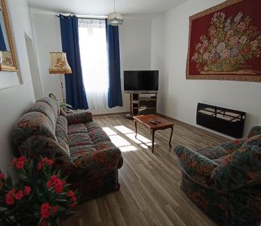 Descartes House | Descartes