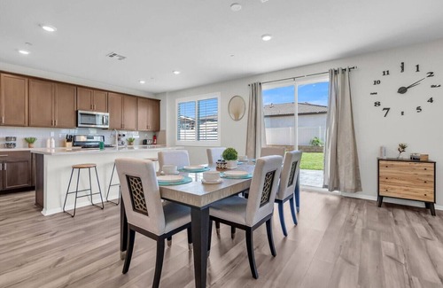 Moreno Valley House | Desert Breeze! By March ARB Base & RUHS Hospital