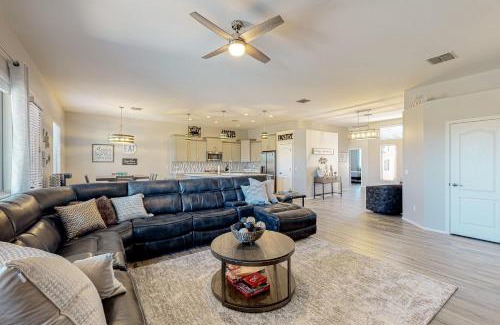 Tucson Mountain Sanctuary House | Desert Cache