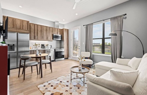Cedars Apartment | Desert Deco | Urban Hideaway