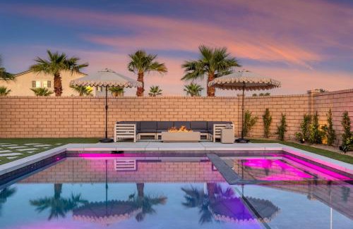 Coachella House | Desert Eden by AvantStay 6BR w Ensuite Backyard Oasis w Pool Hot Tub