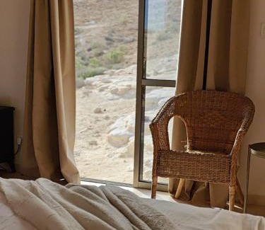 Ezuz Cabin | DESERT Ezuz