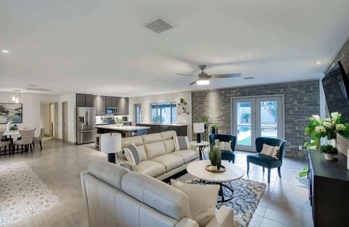 Shea North Estates House | Desert Horizon | Waterslide, Gameroom, Golf Simulator, Private Casita & Pool