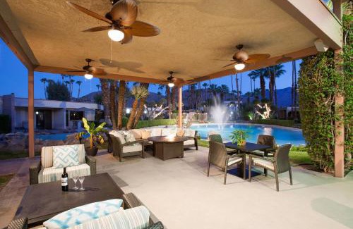 Araby Commons Resort | Desert Isle Resort
