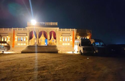 Kanoi Resort | Desert Popular Resort & Camp