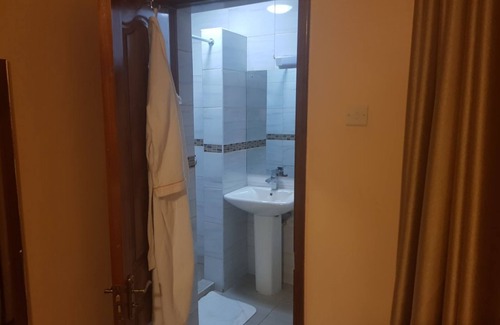 Kisumu House | Desert Rose Resort