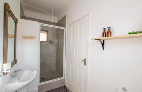 Langeberg House | Desert Wind Private Guest and Game Farm