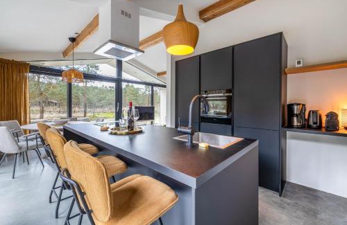 Giethmen House | Design bungalow met wellness in parkbos