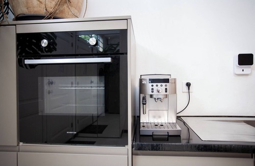 Boisotkade Apartment | Design Family Apartment in Leiden Center 6p & Baby