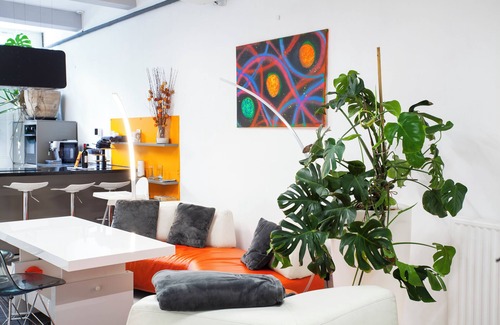 Boisotkade Apartment | Design Family Apartment in Leiden Center 6p & Baby