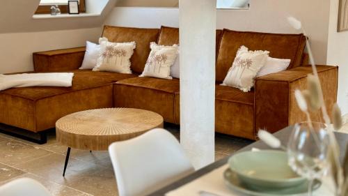 Deidesheim Apartment | Design Penthouse im alten Schloss Deidesheim