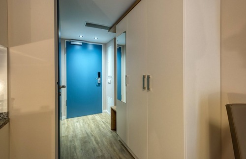 Ramersdorf Apartment | Design studio in a new building!