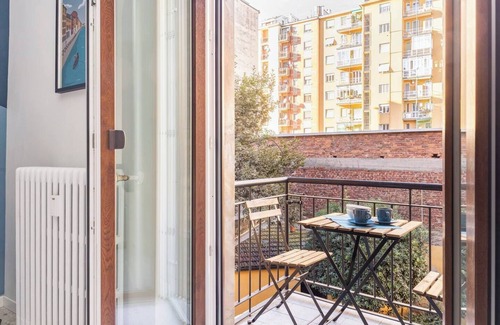 Giambellino Apartment | Design Studio Milan