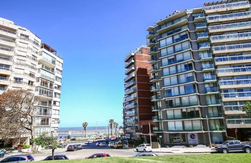 Punta Carretas Apartment | Design with Park and Ocean views in Punta Carretas