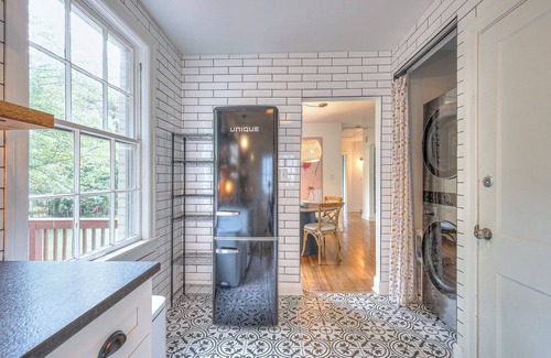 Inglewood House | Designer 1930s Cottage in East Nashville w/Luxe Furnishings, Porch Swing, Garage