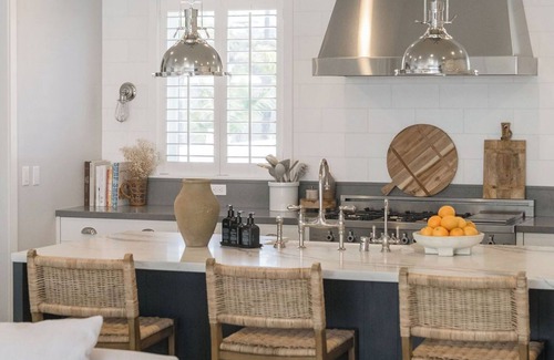 The Strand House | Designer 4-bedroom house in the heart of Downtown MB!