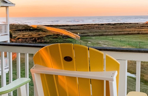 Pointe San Luis House | Designer Beach Retreat -water views-Walk2Sand -Family & Dog Friendly