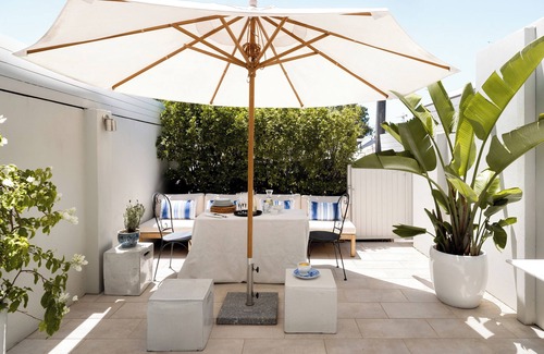 Woollahra House | DESIGNER CHIC IN HEART OF WOOLLAHRA VILLAGE