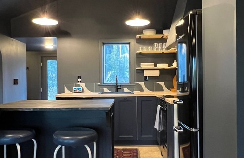 Town of Highland Cottage | Designer renovated 2-Bedroom 1920s cottage in Sullivan County Catskills
