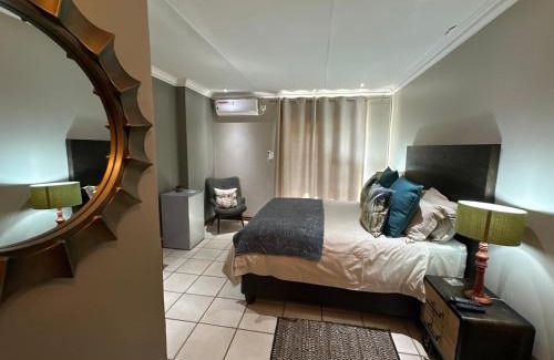 Jwaneng Apartment | Dessert Rose Guesthouse