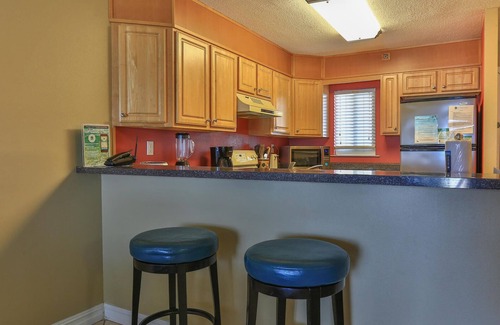 North West Florida Condo | Destin on the Gulf 503 | Beachfront Escape with Pool and Balcony Views