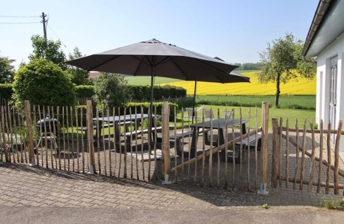 Blaufelden House | Detached country house Paco with 2100sqm fenced plot, fireplace, sauna and visit the alpaca farm in the neighborhood