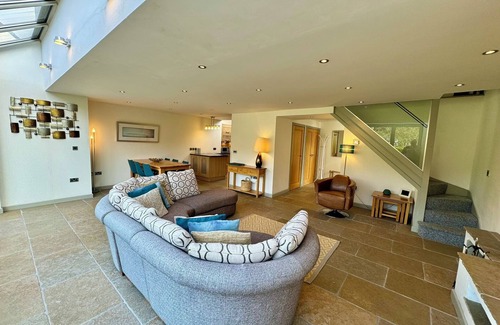 Wiseman's Bridge Cottage | Detached 5 Star Contemporary Cottage near Saundersfoot