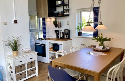 Breezand House | Detached 6 persons vacation home by the sea 2 minutes walk from the beach in Zeeland