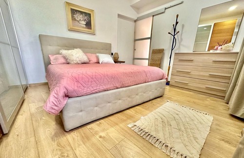 Porto Ceresio Apartment | Detached apartment, one step away from the lake, in the historic center of Porto