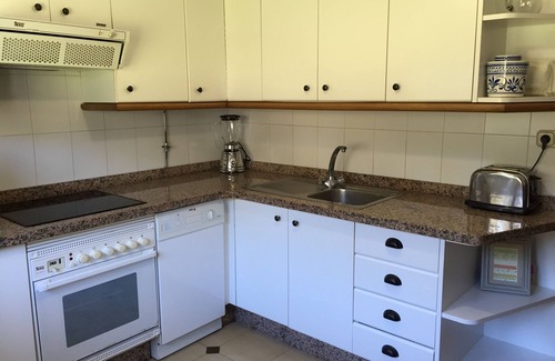 Celorio Villa | Detached chalet house, private 1000m2 estate License VV653