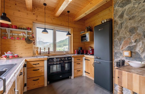Hohentauern Ski Chalet | Detached Chalet ski in-ski out with sauna