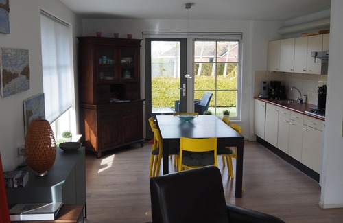 Tzummarum House | Detached house; garden fenced with conifers; lots of privacy; near the Wadden Islands