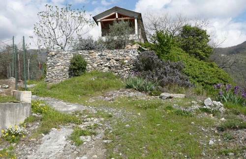 Monta D'aquila House | Detached rustico in Liguria, far-reaching views of unspoiled nature, olive groves