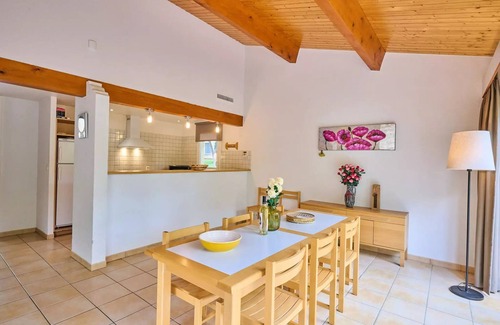 Quillan Villa | Detached villa, 2 bathrooms + air conditioning, sleeps 8