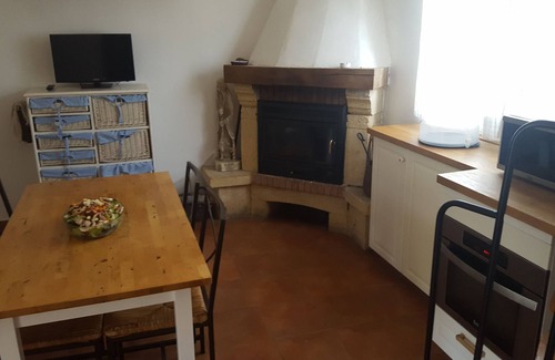 Turis Ski Chalet | Detached villa in Urbanization Altury, Turis Valencia up to 9 pax.