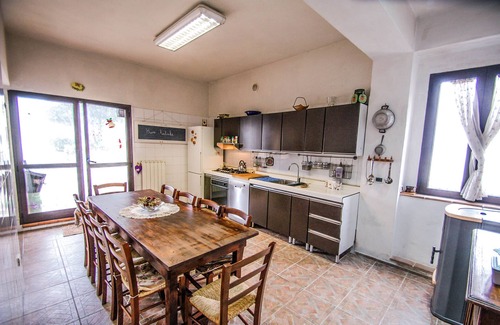 Portaria Villa | Detached villa with private pool 20 kms from Todi & Spoleto. Quiet area