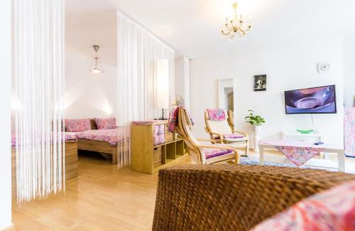 Deutz Apartment | Deutzer Bruecke - CGN Apartments