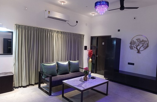 Kalapettai Hotel | Devaki Resort