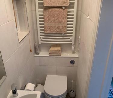 Warminster Bed & Breakfast | Deverill End