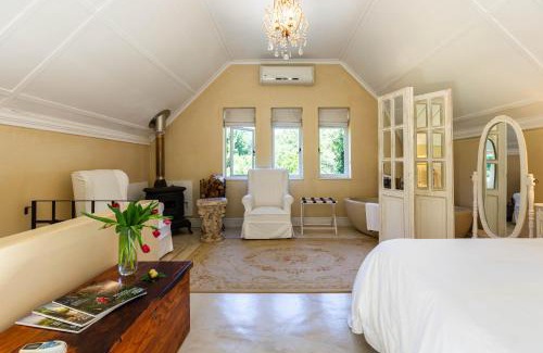 Koelenhof House | Devon Castle Orchard Cottage