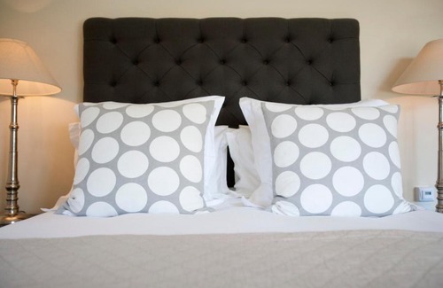 Muchelney Hotel | Devonshire Arms