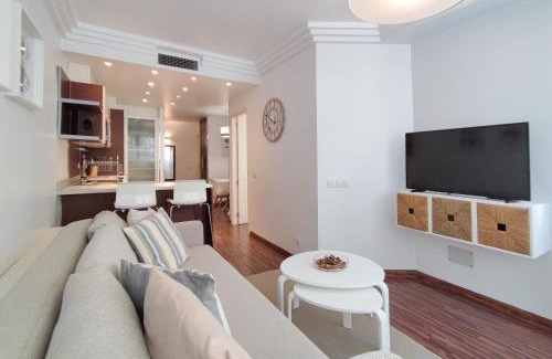 Almagro Apartment | DFLAT Escultor Madrid Apartments