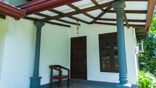 Udawalawa Hotel | Dhanaya Safari Home