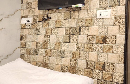 Dharavi Hotel | Dharavi Residency