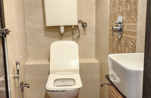 Dharavi Hotel | Dharavi Residency