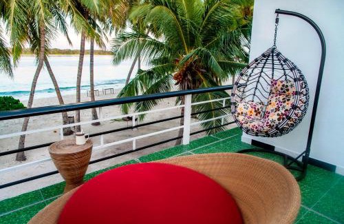 Maalhos House | Dhonfulhafi Beach View