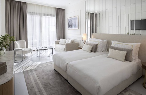 Ma'ale Adumim Hotel | Dhotel