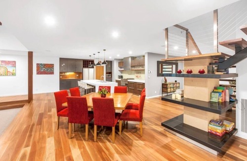 Echuca House | Dhungalla - Echuca Holiday Homes