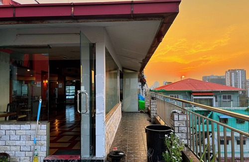 Insein Hotel | Diamond Lake Hotel KTV&Dancing Bar