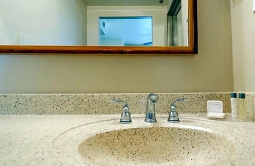 Oak Creek Apartment | Diamond Resorts Bell Rock Inn - Studio